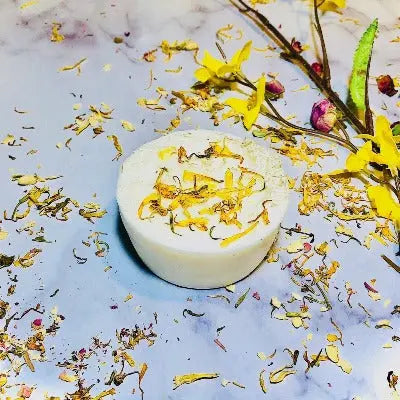 2-SIDED GOAT'S MILK LOOFAH SOAP (GRAPEFRUIT). Ultra hydrating, clean smell of fresh grapefruit. 4 pack Sweetwater Labs