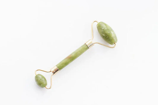 JADE FACE ROLLER. Reduces puffiness, tones skin + stimulates collagen Sweetwater Labs