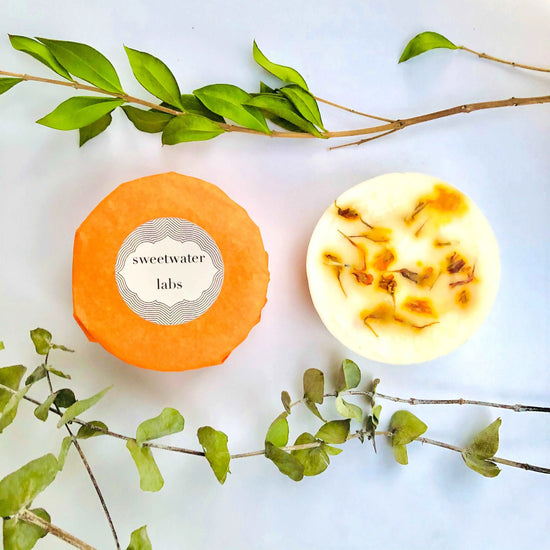 2-SIDED GOAT'S MILK LOOFAH SOAP (GEORGIA PEACH). Ultra hydrating, smells like fresh peaches. 4 pack Sweetwater Labs