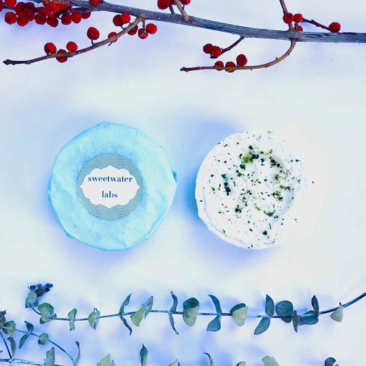 2-SIDED GOAT'S MILK LOOFAH SOAPS (EUCALYPTUS MINT). Ultra hydrating, clean fresh scent of eucalyptus. 4 pack Sweetwater Labs